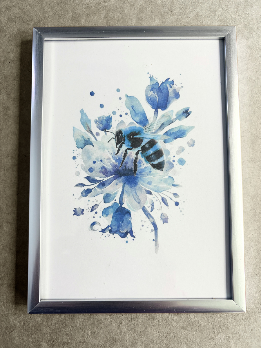 DeskMates Framed Art Print 💠 BE02 Honey Bee 2