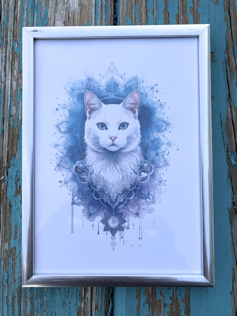 DeskMates Framed Art Print 💠 C03 Empress 💠 White Cat